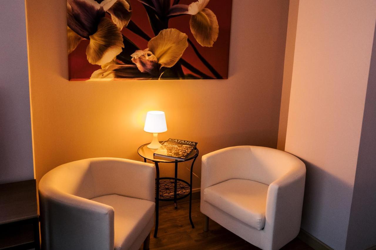 Le Finestre Di Via Asiago Katania Zewnętrze zdjęcie